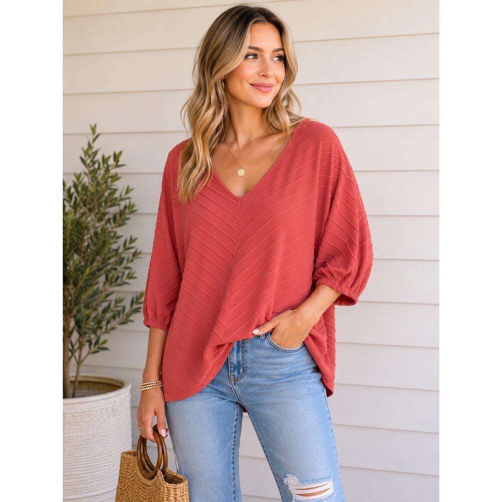 HOURS New York Oversized Textured V-Neck Top Coral Rose Size M (Fits Like L)